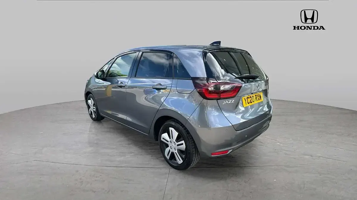 Second-hand Honda Jazz Hybrid 109 CP (80 kW) 2020 Gri Hatchback