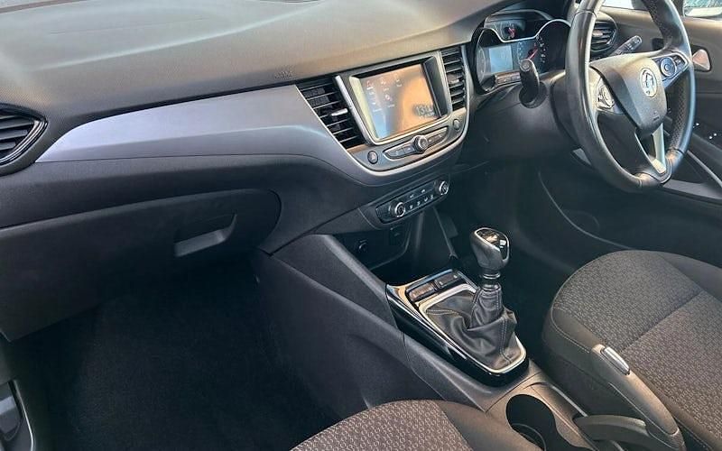 Used Vauxhall Crossland S 110 HP (80 kW) 2021 Grey SUV