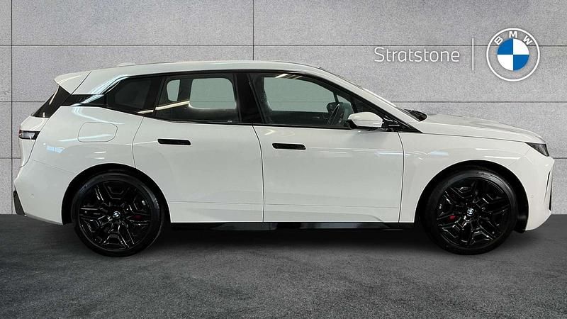 New BMW iX M Sport 295 kW (402 HP) 2025 White SUV