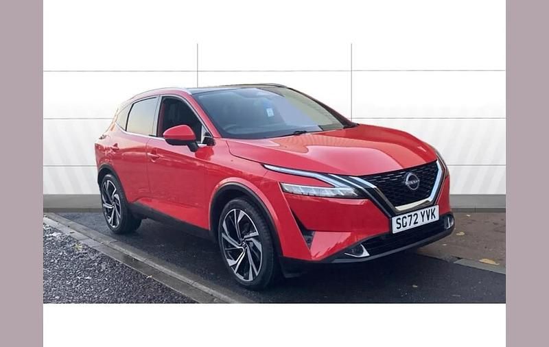 Red Used 2022 Nissan Qashqai Tekna+ SUV | £20,325 (A bit pricey) - Image 1/4