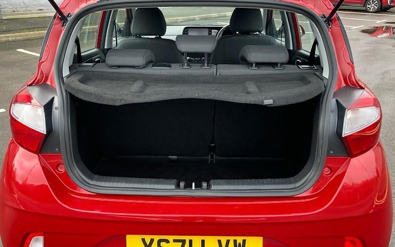 Used Hyundai i10 SE 84 HP (61 kW) 2023 Hatchback