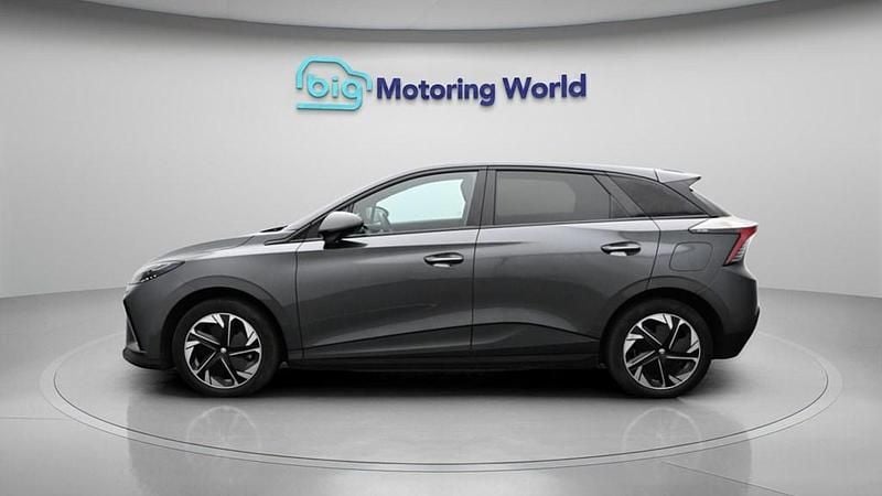 Usado MG MG4 EV Trophy 319 kW (435 HP) 2023 Citadino