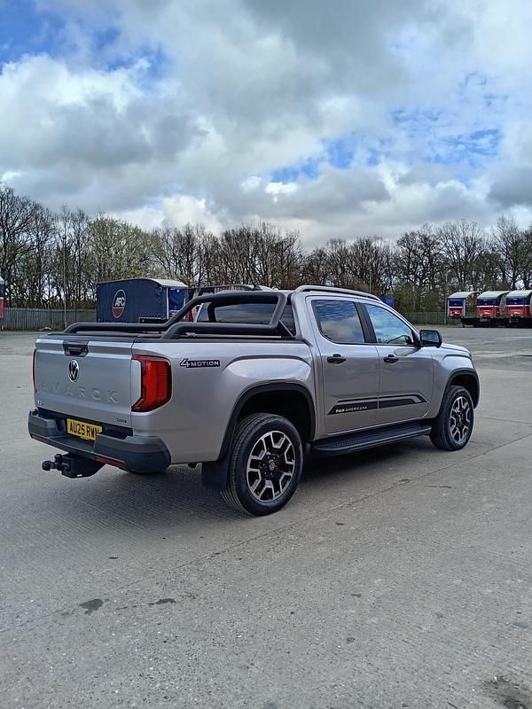 Usado VW Amarok PanAmericana 2025 Plateado Pickup/Camioneta