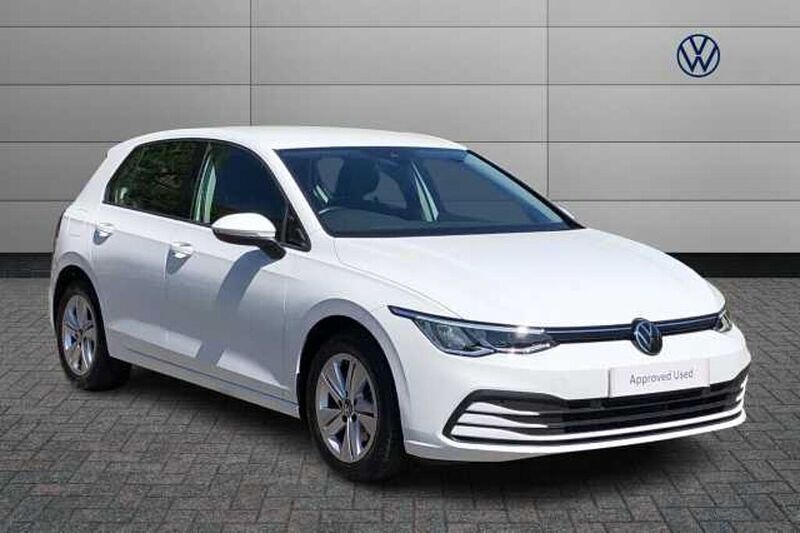 Used 2023 VW Golf VIII Life Hatchback | £20,174 (Super price) - Image 1/4