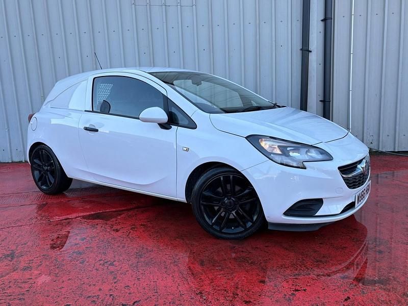 Used Vauxhall Corsa S 95 HP (69 kW) 2016 White Van