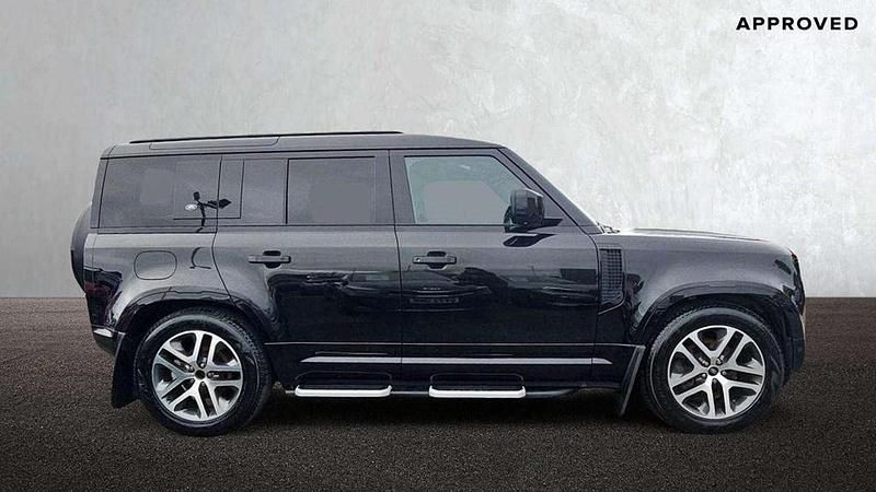 Usado Land Rover Defender 249 HP (183 kW) 2022 Preto SUV
