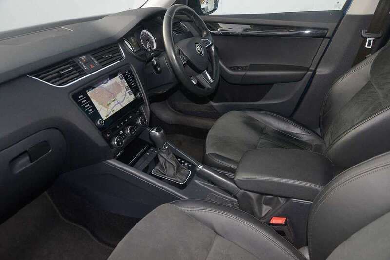 Image 2/4