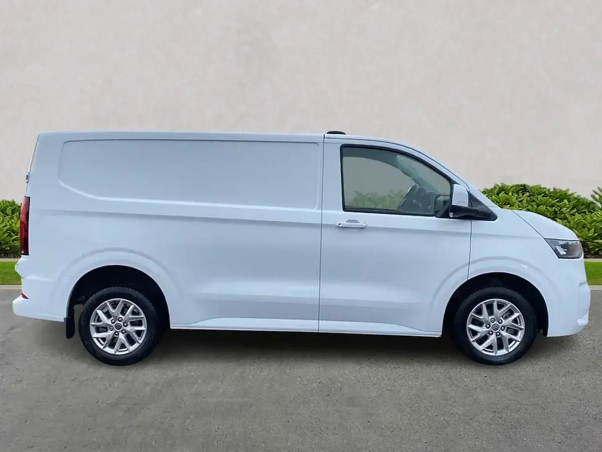 Used VW Transporter S 150 HP (110 kW) 2025 White Van