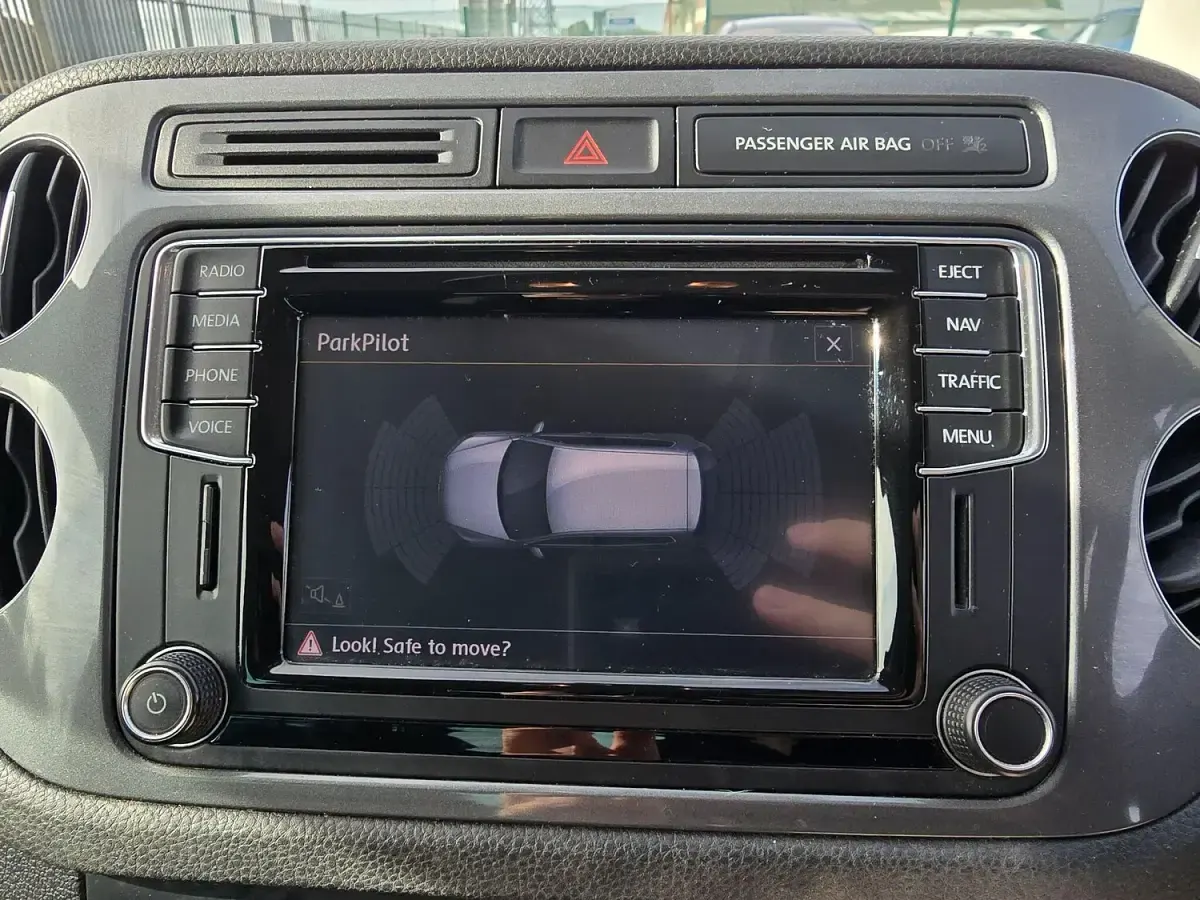 Used VW Tiguan Match 150 HP (110 kW) 2015 Grey SUV