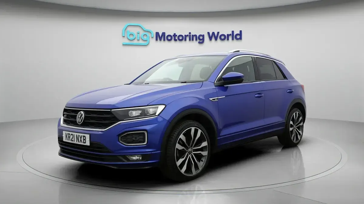 Used VW T-Roc R-line 150 HP (110 kW) 2020 Blue SUV