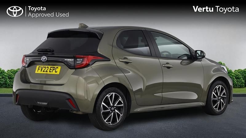 Used Toyota Yaris Hybrid Design 116 HP (85 kW) 2022 Other Hatchback