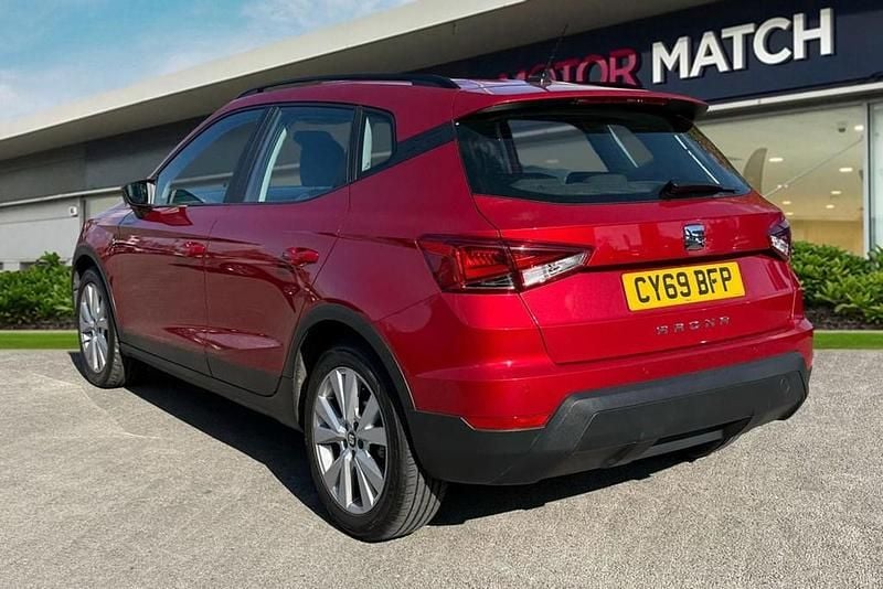 Used Seat Arona SE Technology 115 HP (84 kW) 2019 Red SUV