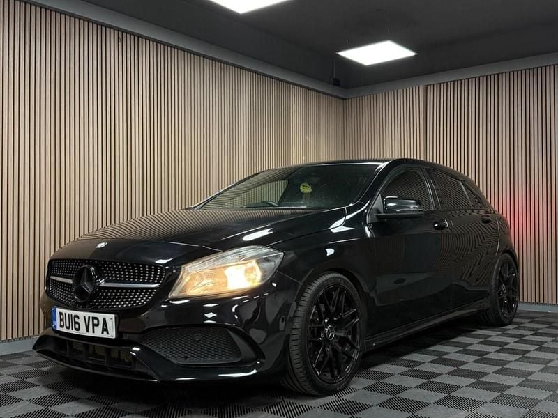 Usado Mercedes A200 AMG line 2016 Preto Citadino