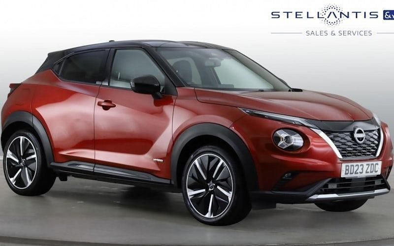 Used Nissan Juke Tekna+ 143 HP (105 kW) 2023 Red SUV