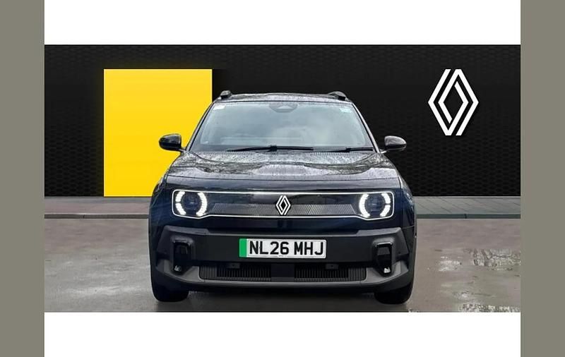 Used Renault R4 Iconic 108 kW (147 HP) 2026 Other SUV
