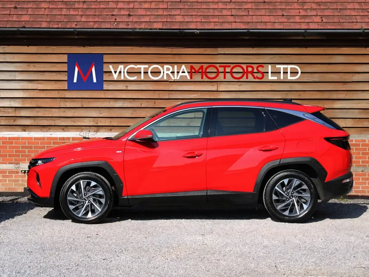 Used Hyundai Tucson Premium 150 HP (110 kW) 2023 Red SUV