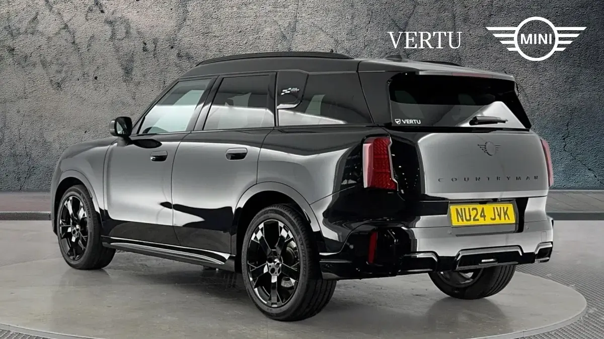 Used Mini Countryman Sport 170 HP (125 kW) 2024 White SUV
