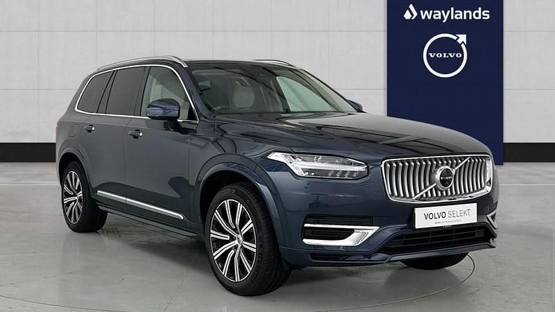 Blue Used 2022 Volvo XC90 Inscription SUV | £36,791 (Good price) - Image 1/4