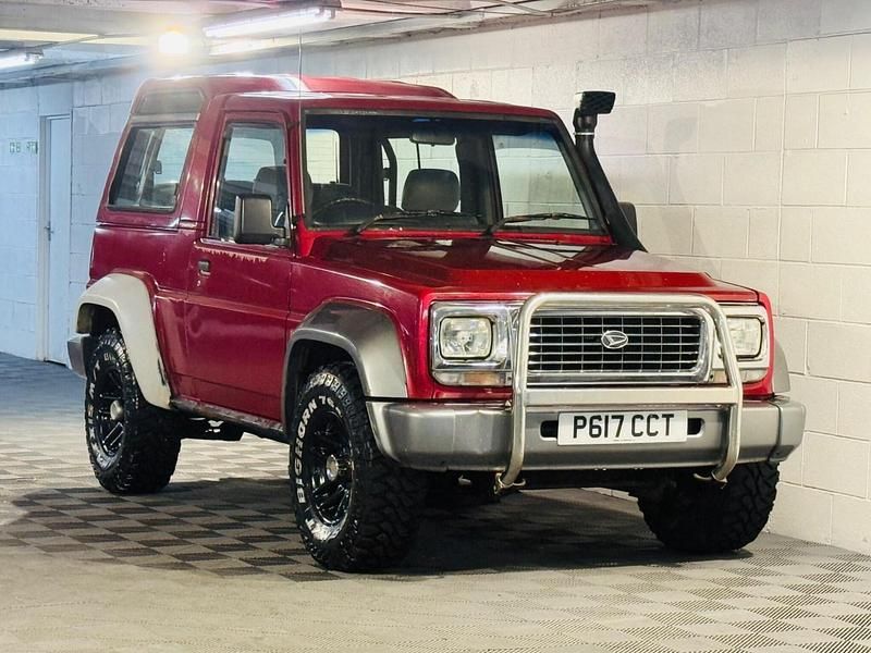 Red Used 1996 Daihatsu Rocky SUV | £2,989 - Image 1/4