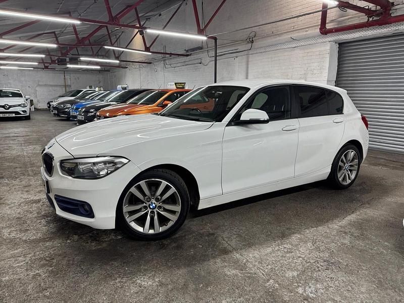 Used BMW 116 Sport Line 2016 White Hatchback