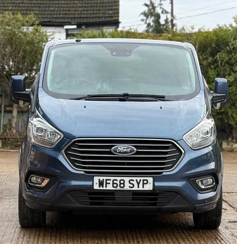 Used Ford Tourneo Custom Titanium 2018 Blue Van