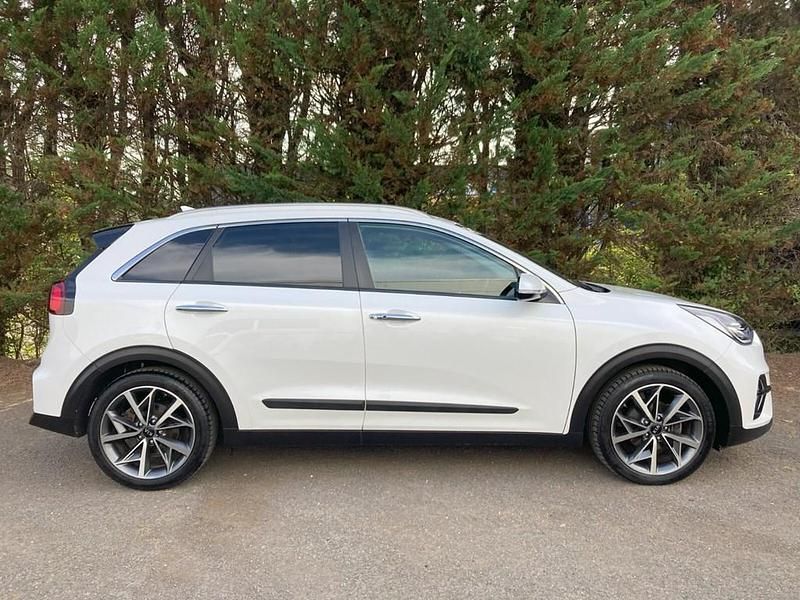 Second-hand Kia Niro 2021 Alb SUV
