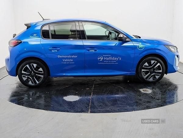 Used Peugeot e-208 Style 100 kW (136 HP) 2024 Blue Hatchback