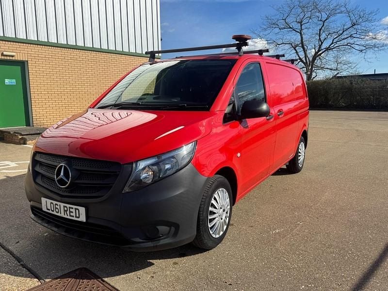 Used Mercedes Vito 2017 Red Van