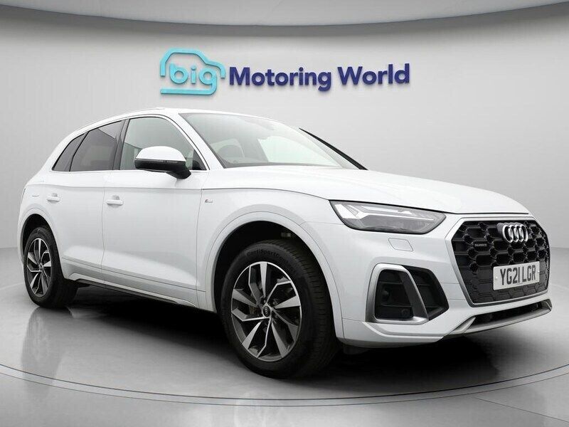 White Used 2021 Audi Q5 S-Line SUV | £28,100 (Fair price) - Image 1/4