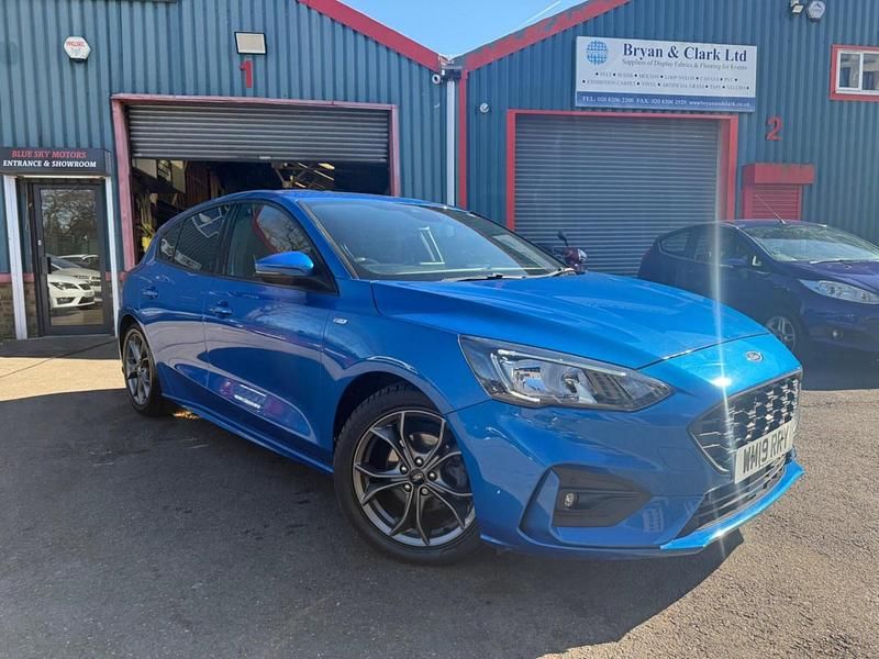Used Ford Focus ST-Line 2019 Blue Hatchback