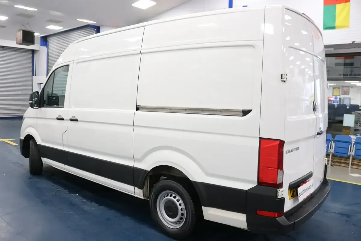 Begagnad VW Crafter Startline 140 HK (102 kW) 2019 Vit Van
