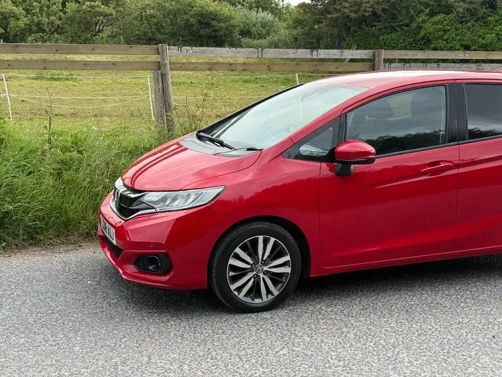 Used Honda Jazz EX 102 HP (75 kW) 2018 Red Hatchback