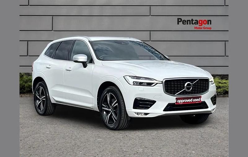 Used Volvo XC60 R-Design 187 HP (137 kW) 2018 White SUV
