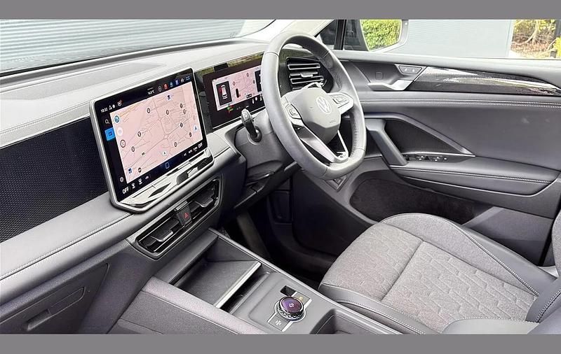 Used VW Tiguan Match 147 HP (108 kW) 2025 Black SUV