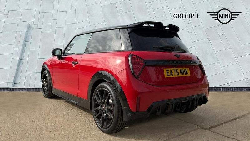 New Mini John Cooper Works Hatch 231 HP (169 kW) 2025 Red Hatchback