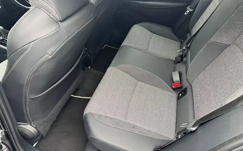 Used Toyota Corolla Design 140 HP (102 kW) 2025 Black Estate