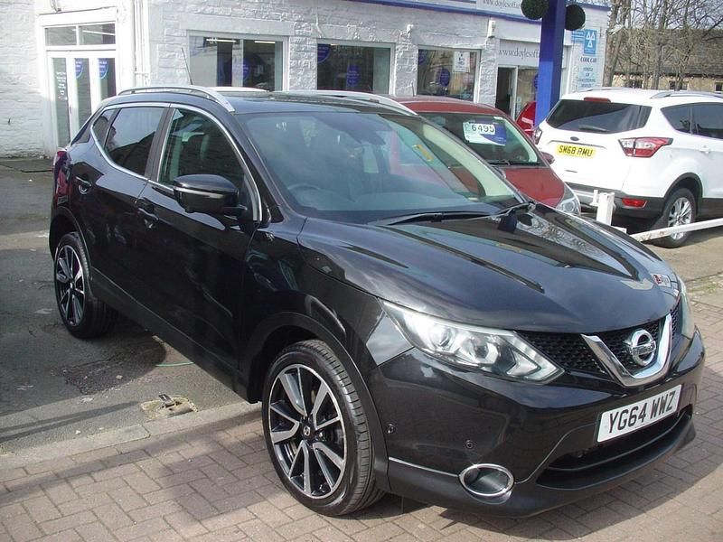 Used Nissan Qashqai Tekna 130 HP (95 kW) 2014 Black SUV