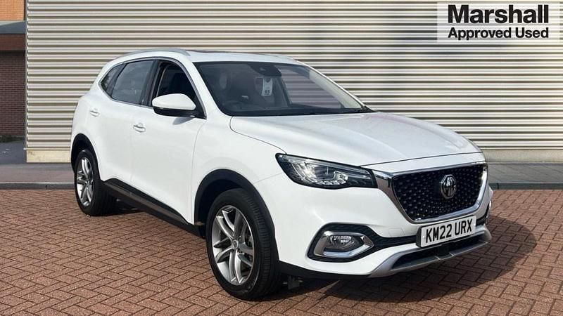 White Used 2022 MG HS Exclusive SUV | £16,371 (Fair price) - Image 1/4
