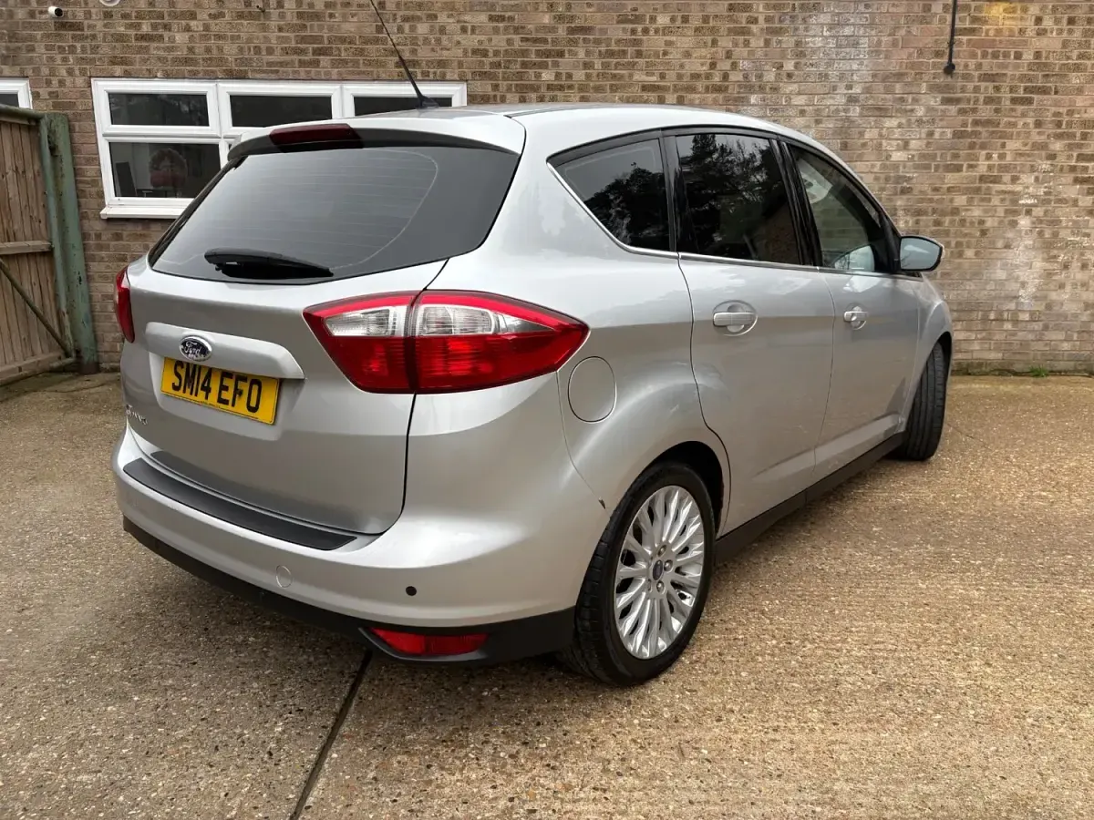 Begagnad Ford C-MAX Titanium 2014 Silver Minibuss