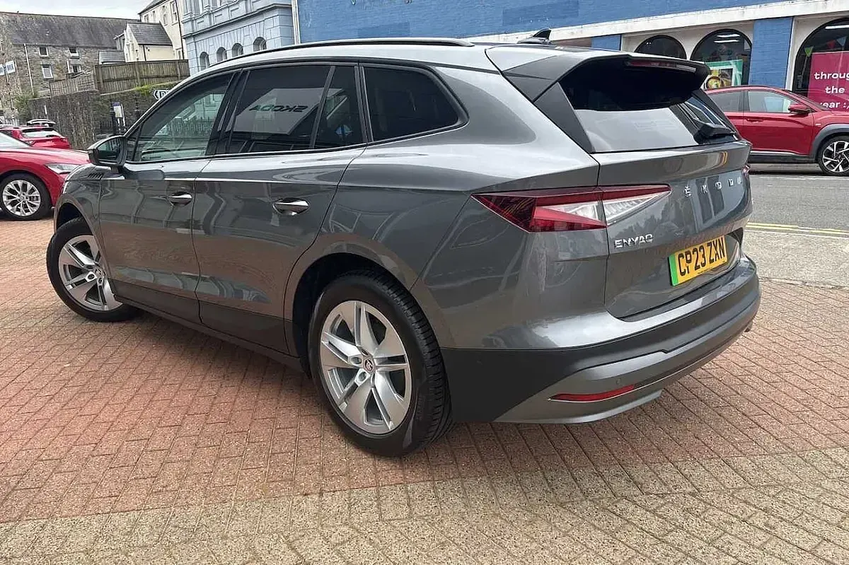 Used Skoda Enyaq iV 97 kW (132 HP) 2023 Graphite grey metallic SUV