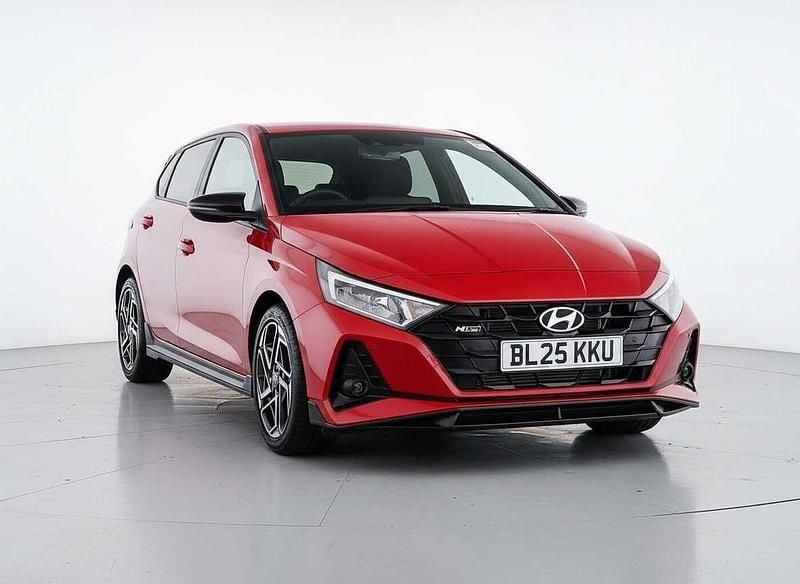 Used Hyundai i20 N Line 100 HP (73 kW) 2025 Red Hatchback