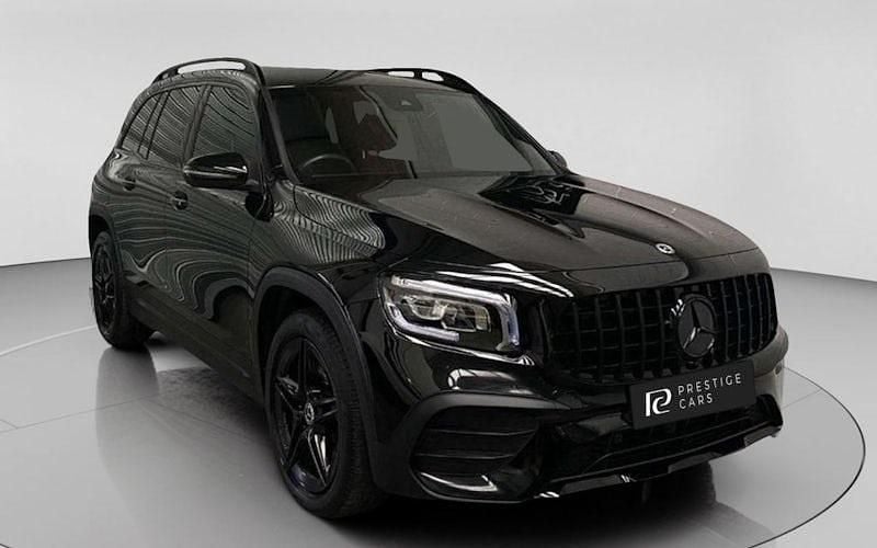 Used Mercedes GLB200 AMG Line Premium 163 HP (119 kW) 2022 Black SUV