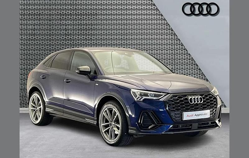 Used Audi Q3 Black Edition 150 HP (110 kW) 2023 Blue SUV