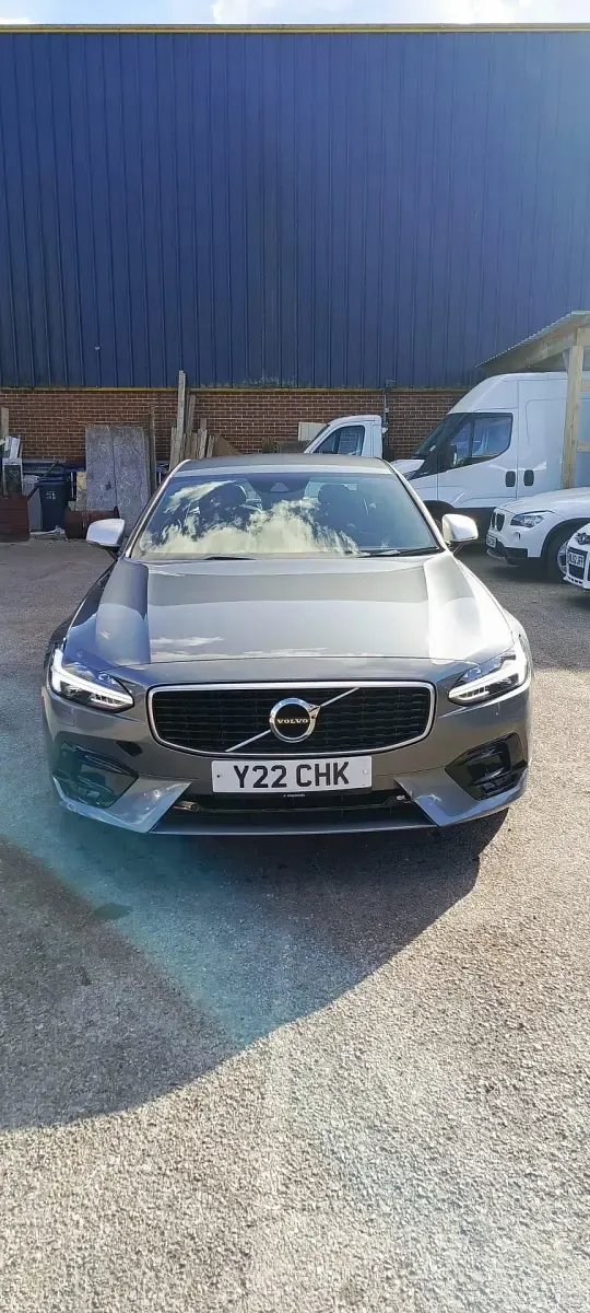 Used Volvo S90 R-Design 190 HP (139 kW) 2018 Grey Sedan