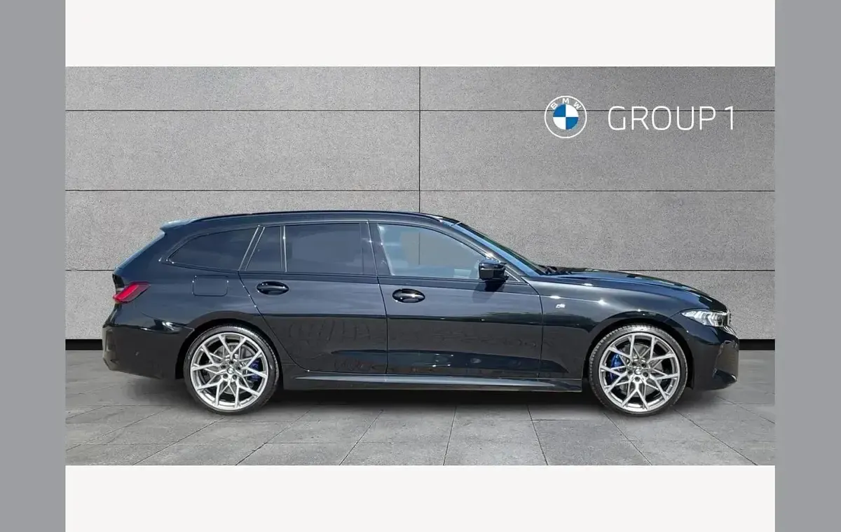 Used BMW 502 M Sport 386 HP (283 kW) 2026 Black Estate