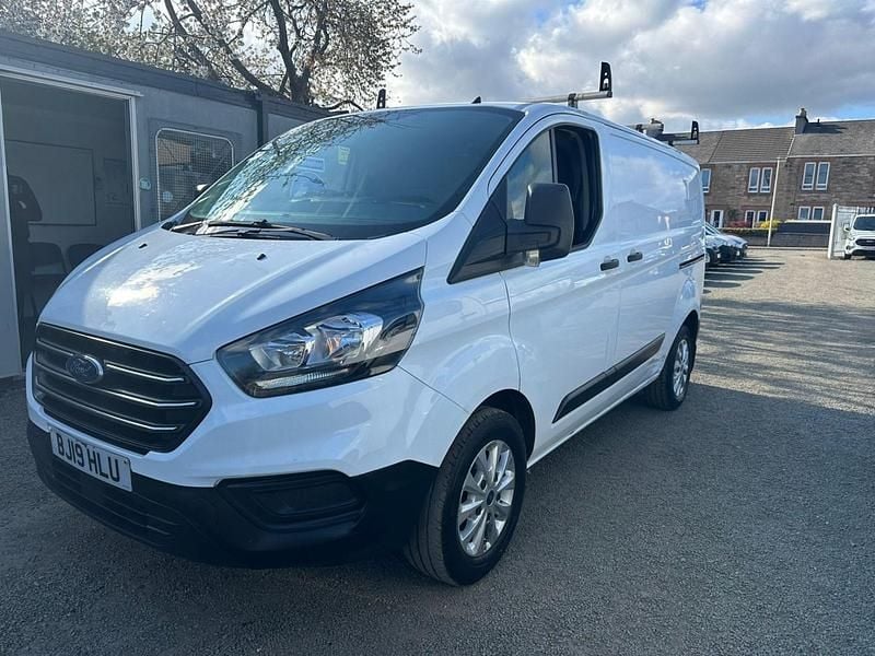 Used Ford Transit Custom 105 HP (77 kW) 2019 White Van