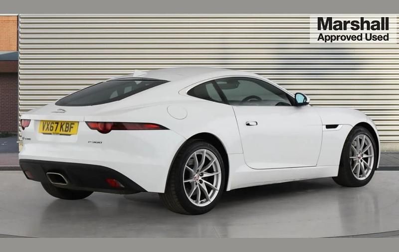 Used Jaguar F-Type R-Dynamic 300 HP (220 kW) 2018 White Coupe