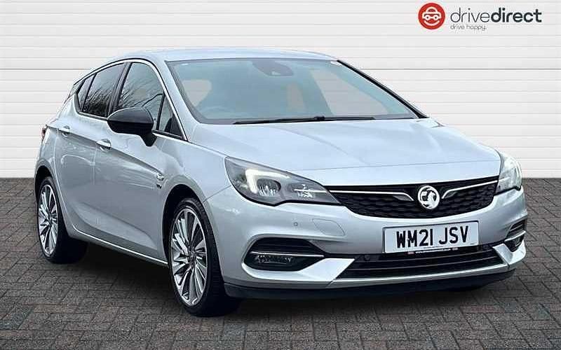 Used Vauxhall Astra Edition 145 HP (106 kW) 2021 Silver Hatchback