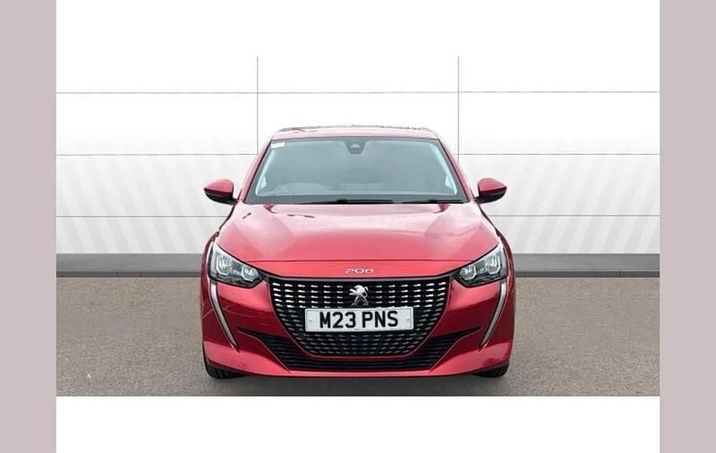 Used Peugeot 208 Allure Premium 102 HP (75 kW) 2021 Red Hatchback