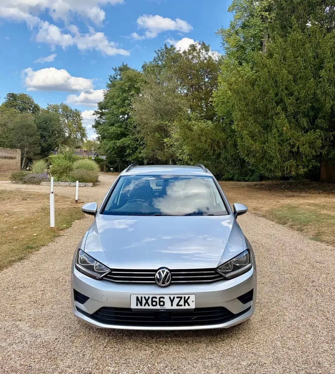 Used VW Golf Sportsvan SE 110 HP (80 kW) 2016 Silver MPV